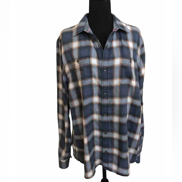 🔥NWT🔥Plaid Lightweight Button-Down Flannel - Picture 14 of 15
